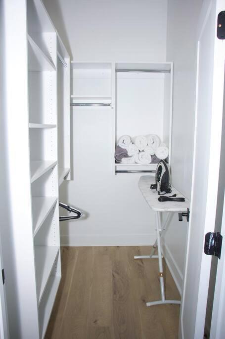 Comfy Cozy And Cute Apartment Baltimore Bagian luar foto