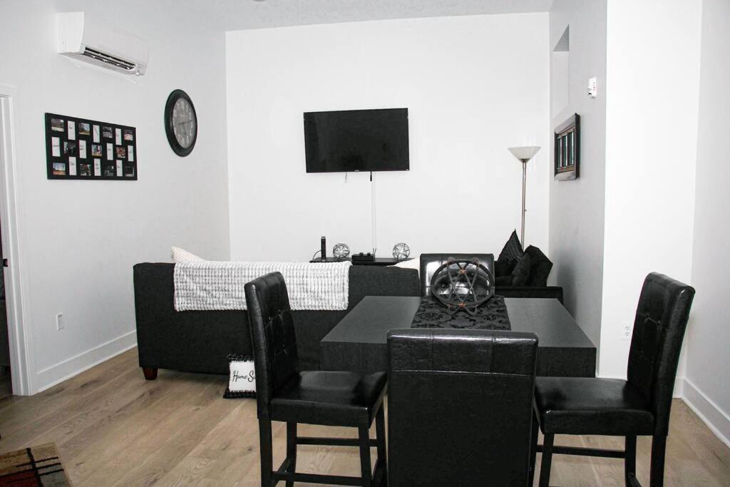 Comfy Cozy And Cute Apartment Baltimore Bagian luar foto