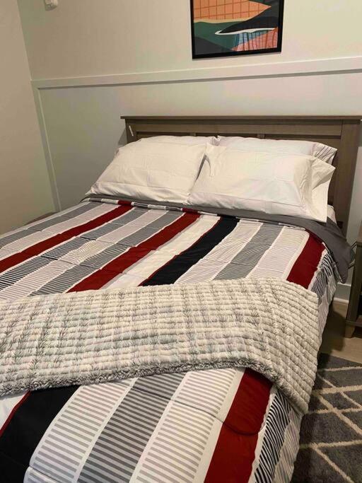 Comfy Cozy And Cute Apartment Baltimore Bagian luar foto